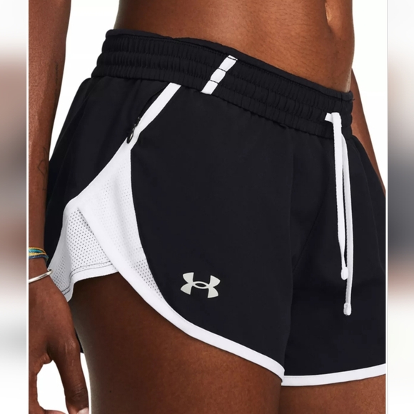 Under Armour Pants - New XL Black White Under Armour Fly By 2.0 Running Athletic Shorts